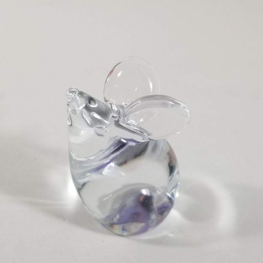 Royal Krona Swedish Crystal Mouse Figurine 2.25 Inches Tall.Excellent condition.